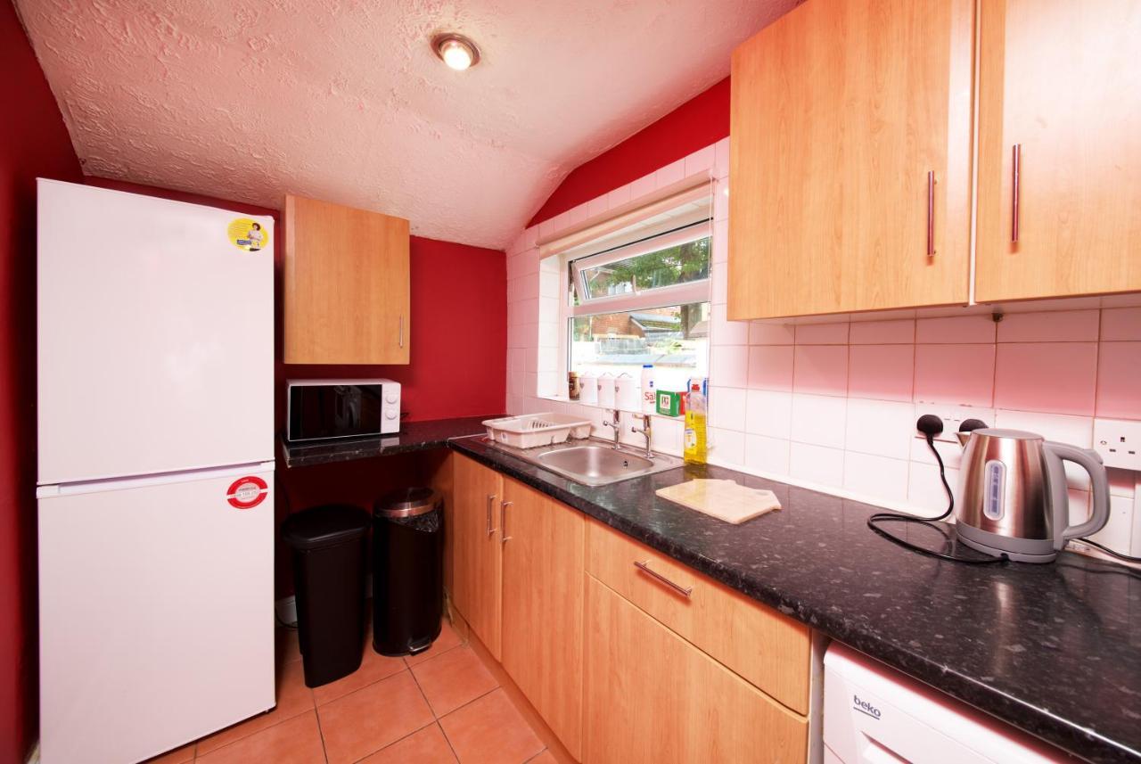Crystal House 10Min To Manchester City Centre Ideal For Work And Leisure Екстериор снимка